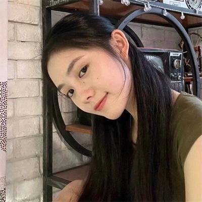 校花的贴心学霸